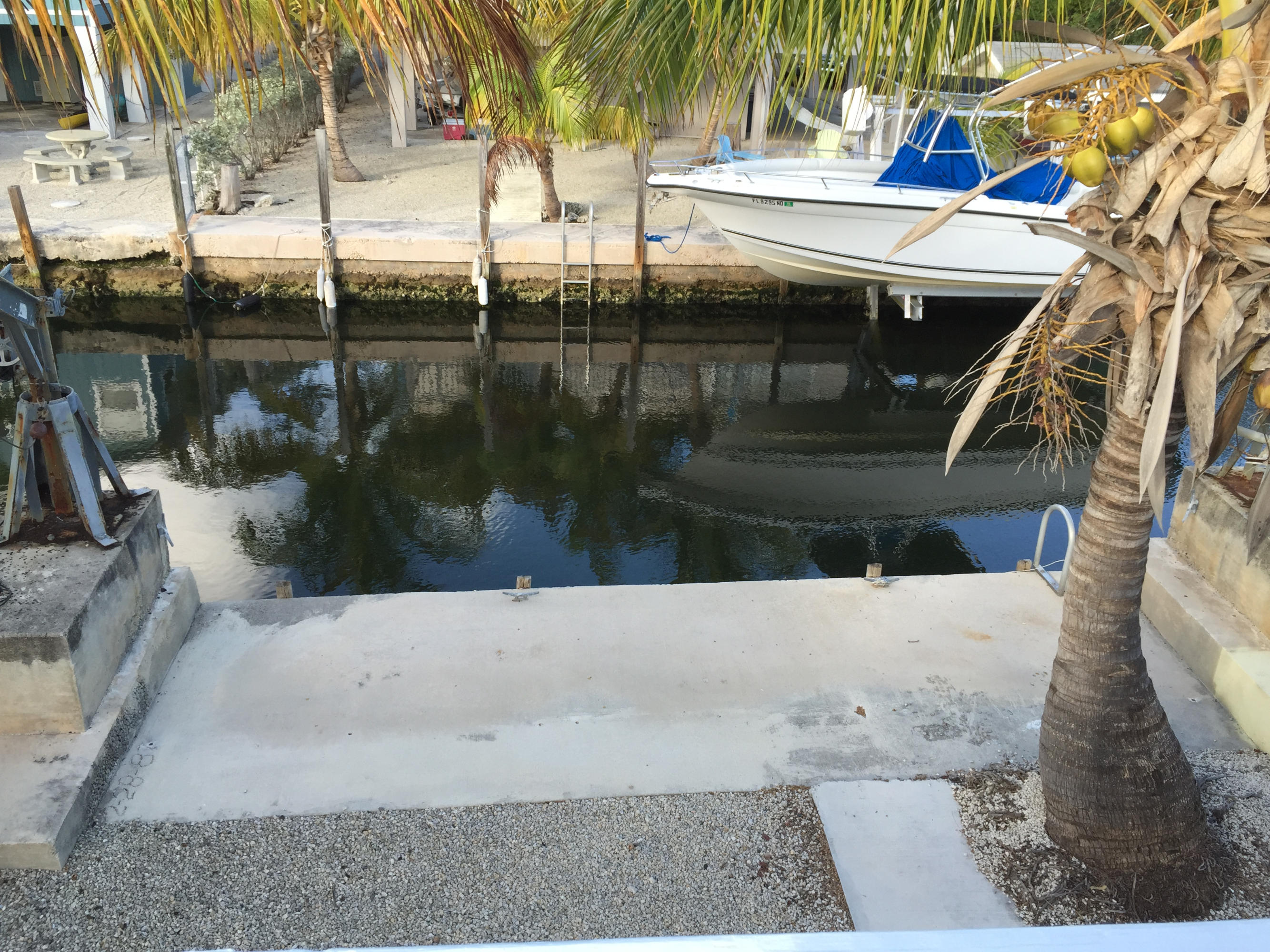 3968 Eugene Road Big Pine Key, FL 33043 - Photo 26 of 33 Concrete seawall