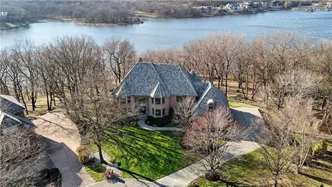 $2,000,000 | 60 Dundee Court, Loch Lloyd, MO 64012