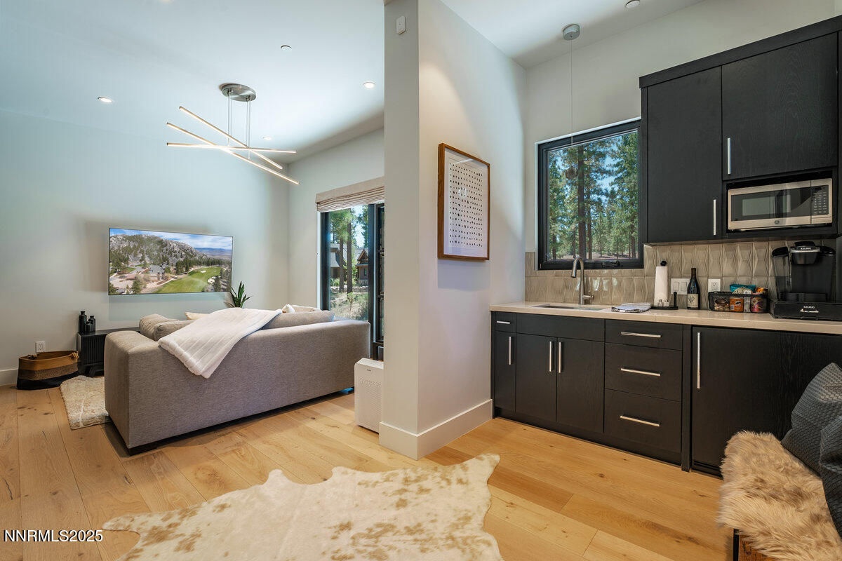 181 Redding Way Carson City, NV 89705 - Photo 33 of 40 a bedroom with a bed furniture and a window