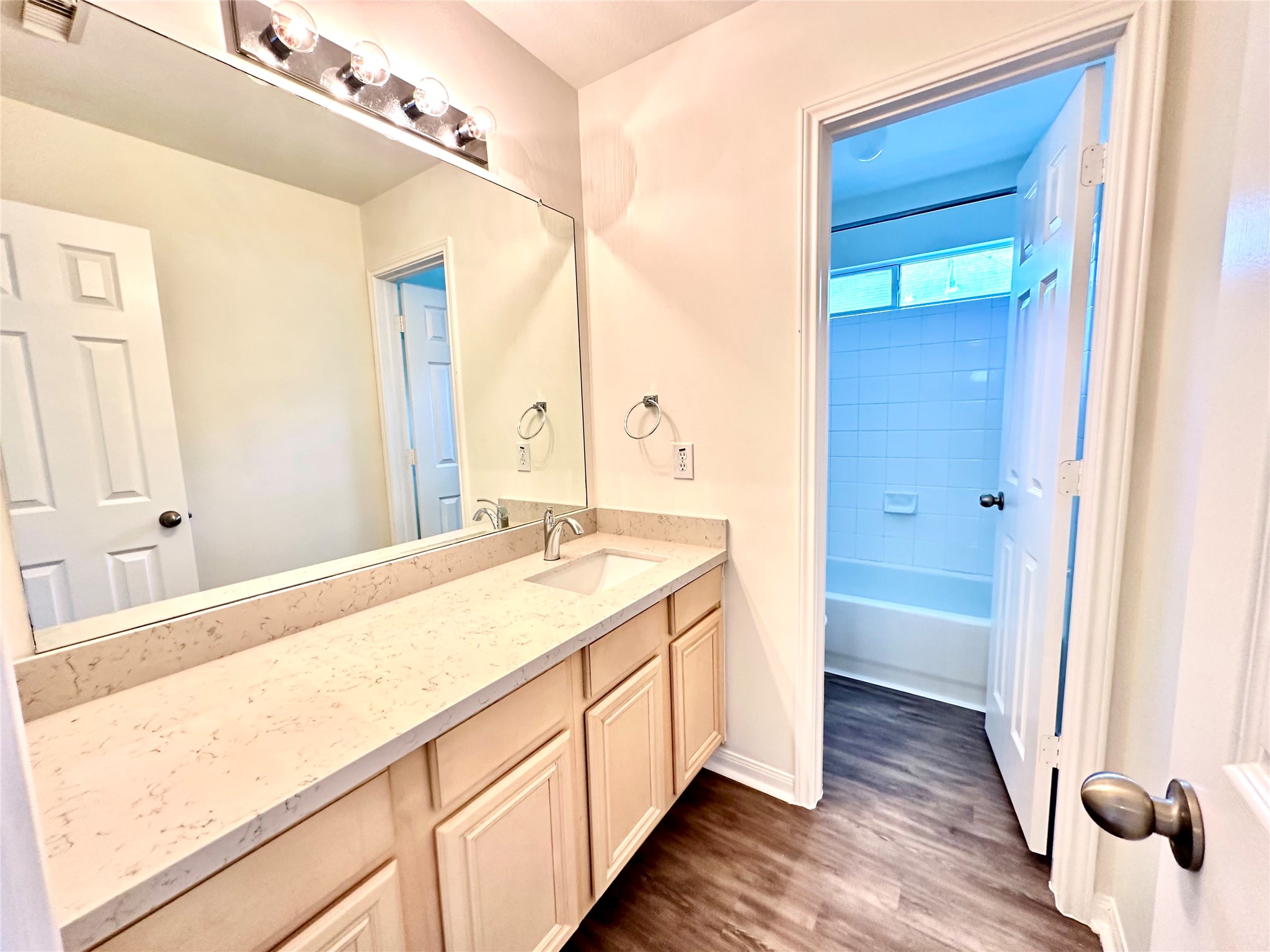 25311 Clover Ranch Drive Katy, TX 77494 - Photo 20 of 27 Secondary bathroom #2