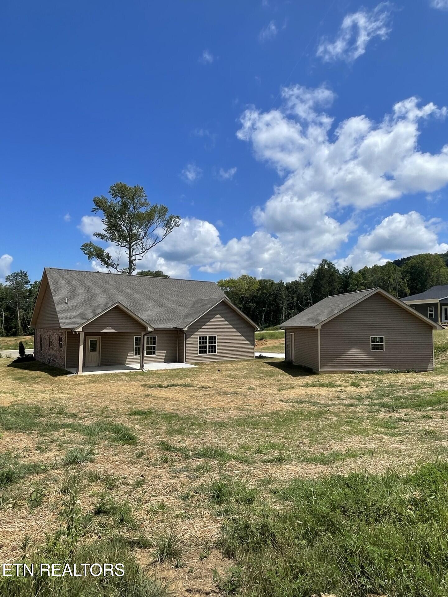 317 Red Rock Road Andersonville, TN 37705 - Photo 5 of 38 thumbnail_IMG_3327