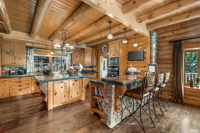 $47,900,000 | 5382 Highway 162, Dale, IN 47523