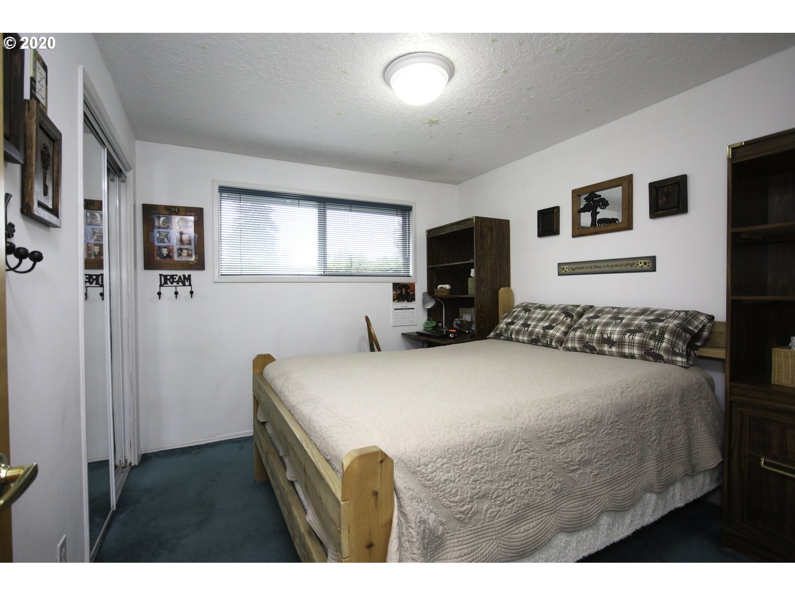 215 Southeast La Mesa Court Gresham, OR 97080 - Photo 16 of 24