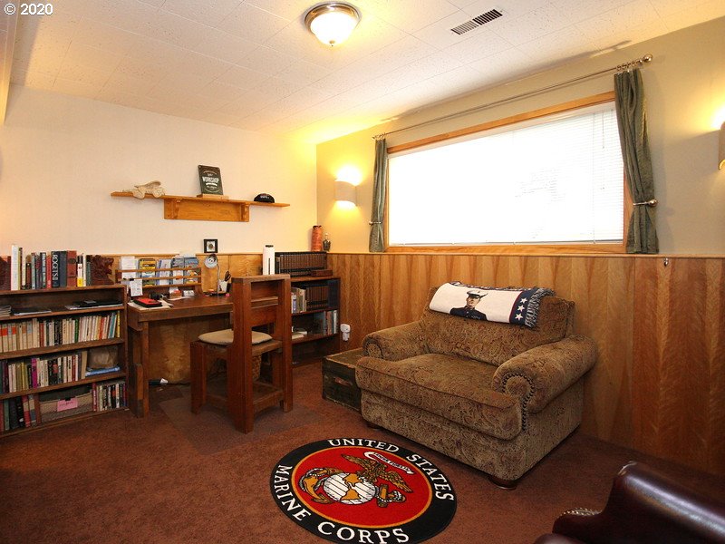 215 Southeast La Mesa Court Gresham, OR 97080 - Photo 22 of 24