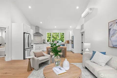 $3,300,000 | 7077 Northeast Ridge Lane, Bainbridge Island, WA 98110