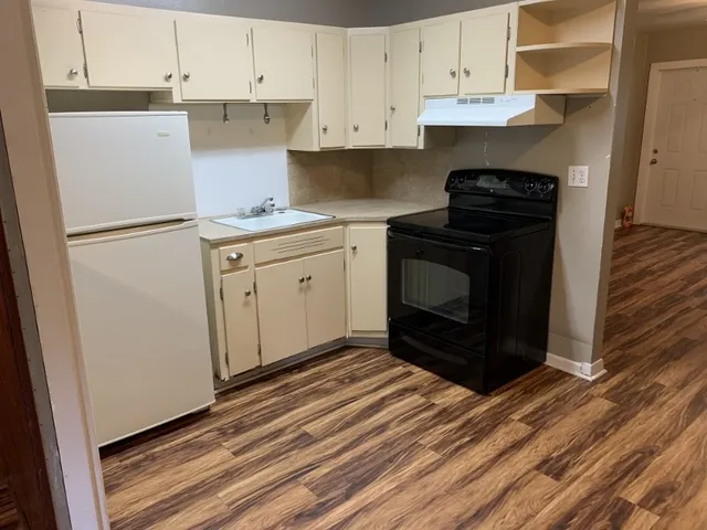 $1,050 | 630 Stiles Avenue, Tallahassee, FL 32303