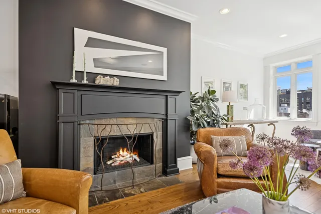 $725,000 | 2720 North Lehmann Court, Unit 4, Chicago, IL 60614