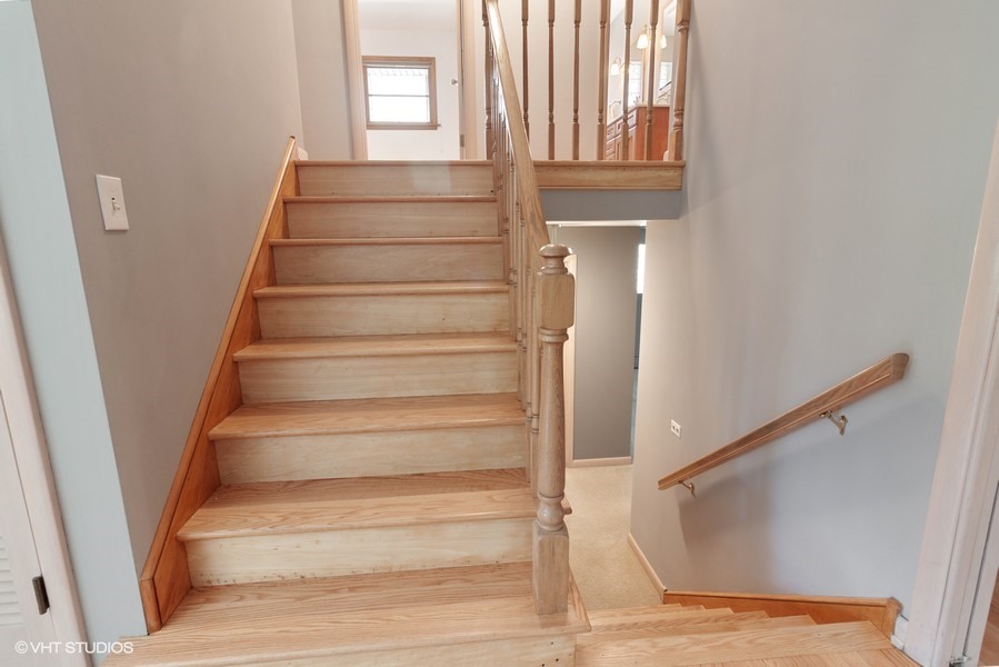 399 Audubon Road Riverside, IL 60546 - Photo 15 of 31 a view of entryway
