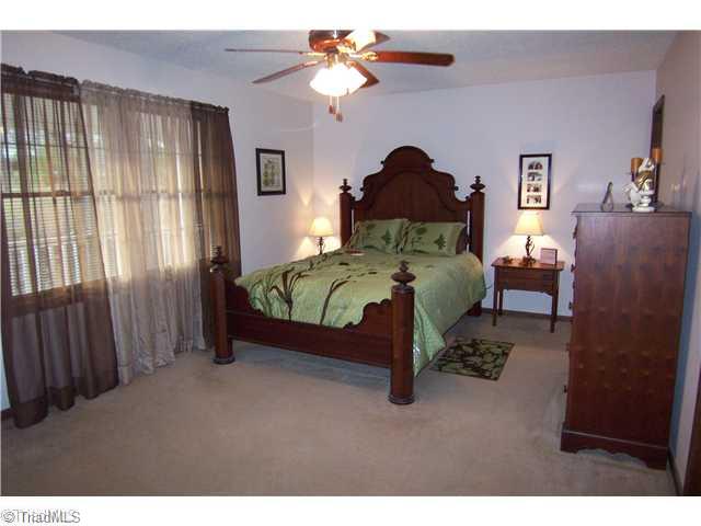 118 Teague Road Winston-Salem, NC 27107 - Photo 10 of 16 Master Bedroom.