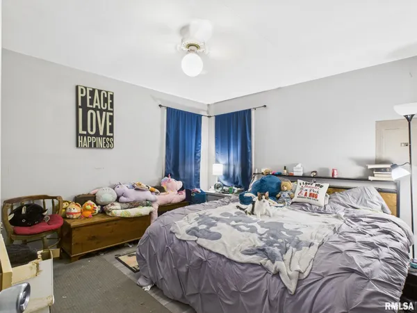 $100,000 | 551 3rd Street, Lincoln, IL 62656