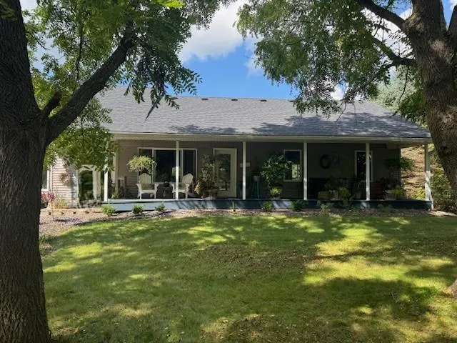 $599,000 | 12480 212th Avenue Northeast, New London, MN 56273