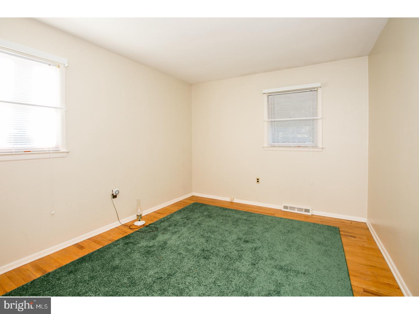 33 Maitland Road Hamilton, NJ 08620 - Photo 14 of 24 Gallery Image 14