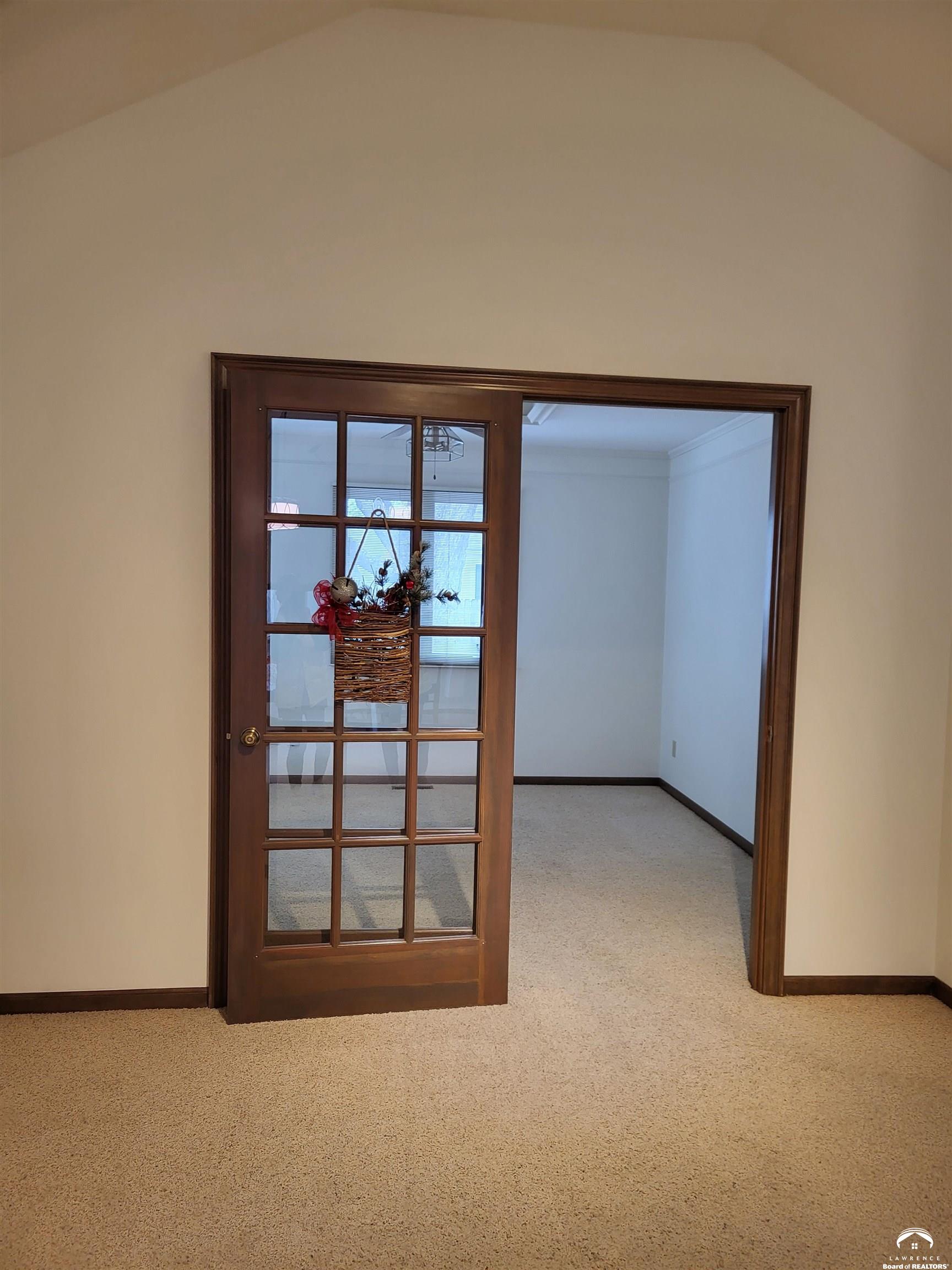 2728 Chipperfield Road Lawrence, KS 66047 - Photo 12 of 30