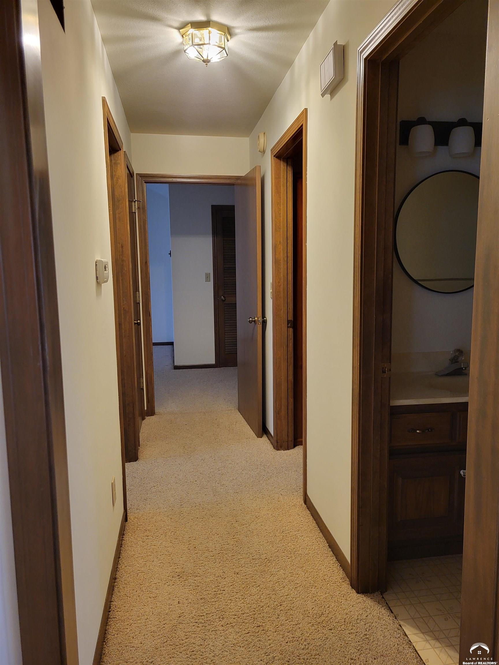 2728 Chipperfield Road Lawrence, KS 66047 - Photo 16 of 30