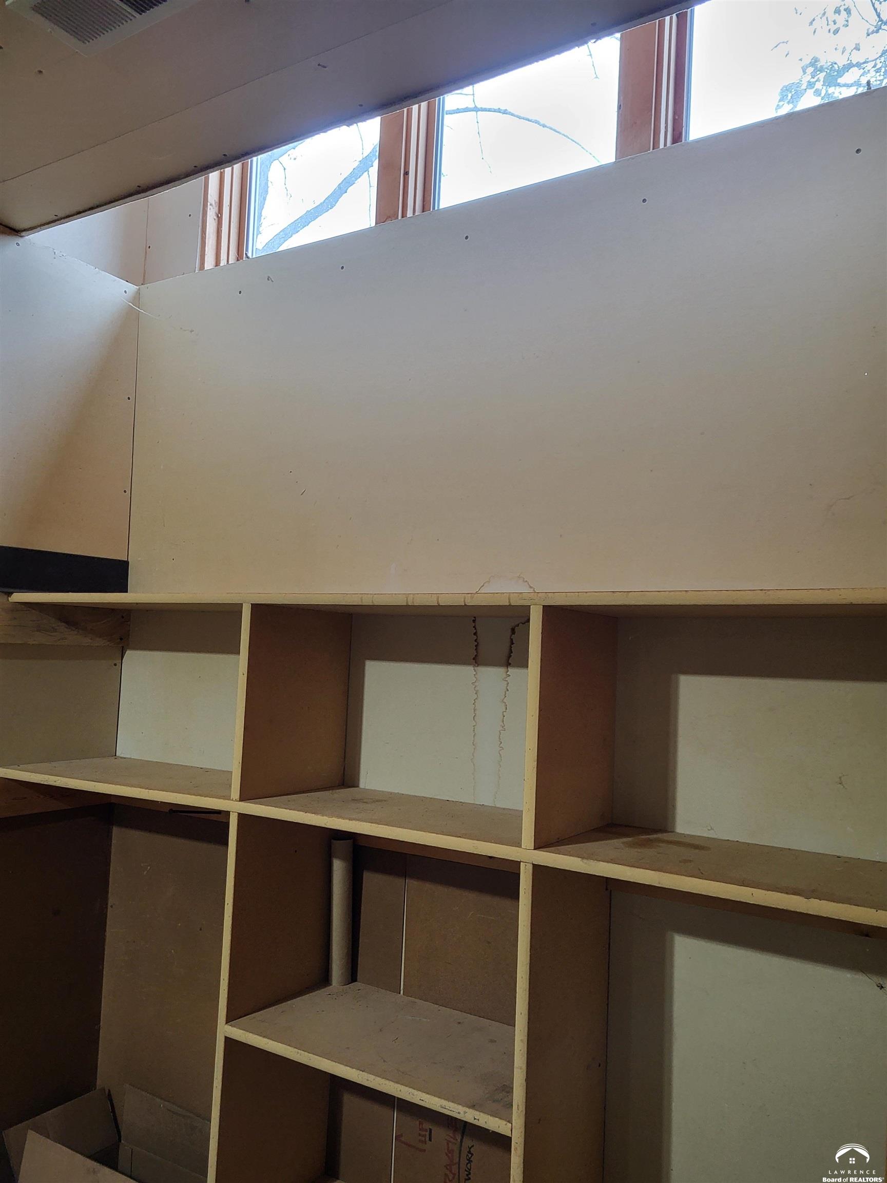 2728 Chipperfield Road Lawrence, KS 66047 - Photo 29 of 30