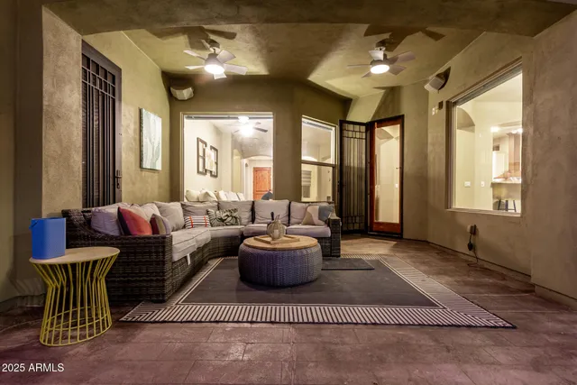 $925,000 | 2335 East Allen Street, Phoenix, AZ 85042