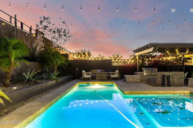 $925,000 | 2335 East Allen Street, Phoenix, AZ 85042