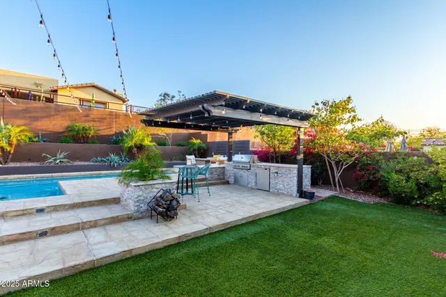 $925,000 | 2335 East Allen Street, Phoenix, AZ 85042