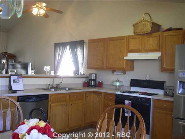 4964 Brant Road Colorado Springs, CO 80911 - Photo 7 of 18