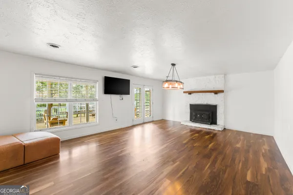 $310,000 | 856 Colwell Road, Jackson, GA 30233