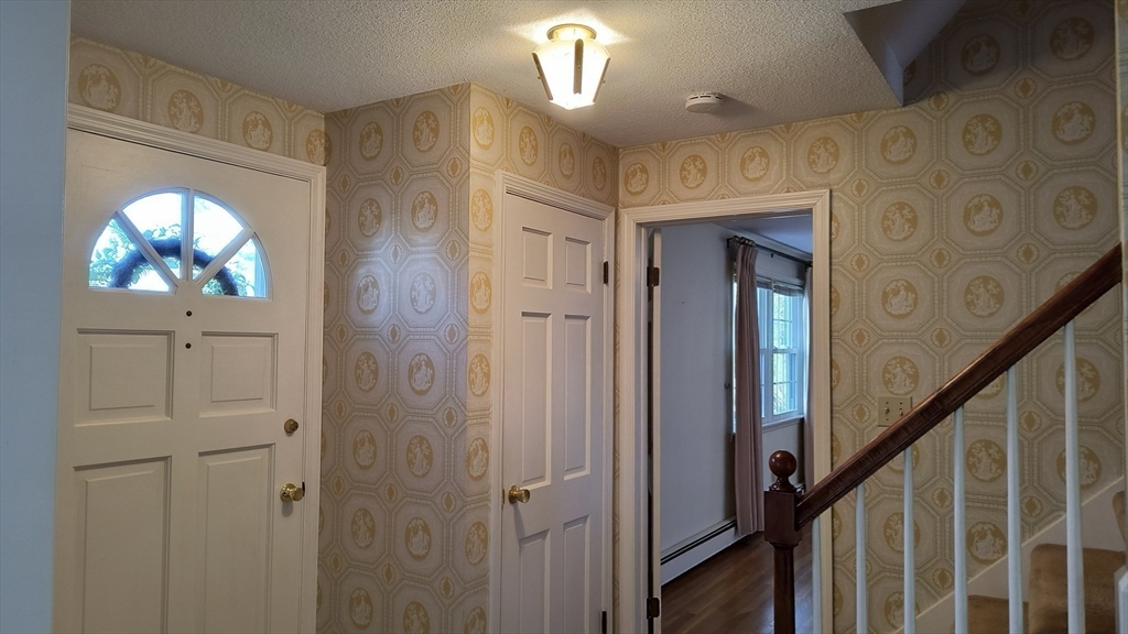 6 Streeter Road Paxton, MA 01612 - Photo 7 of 25