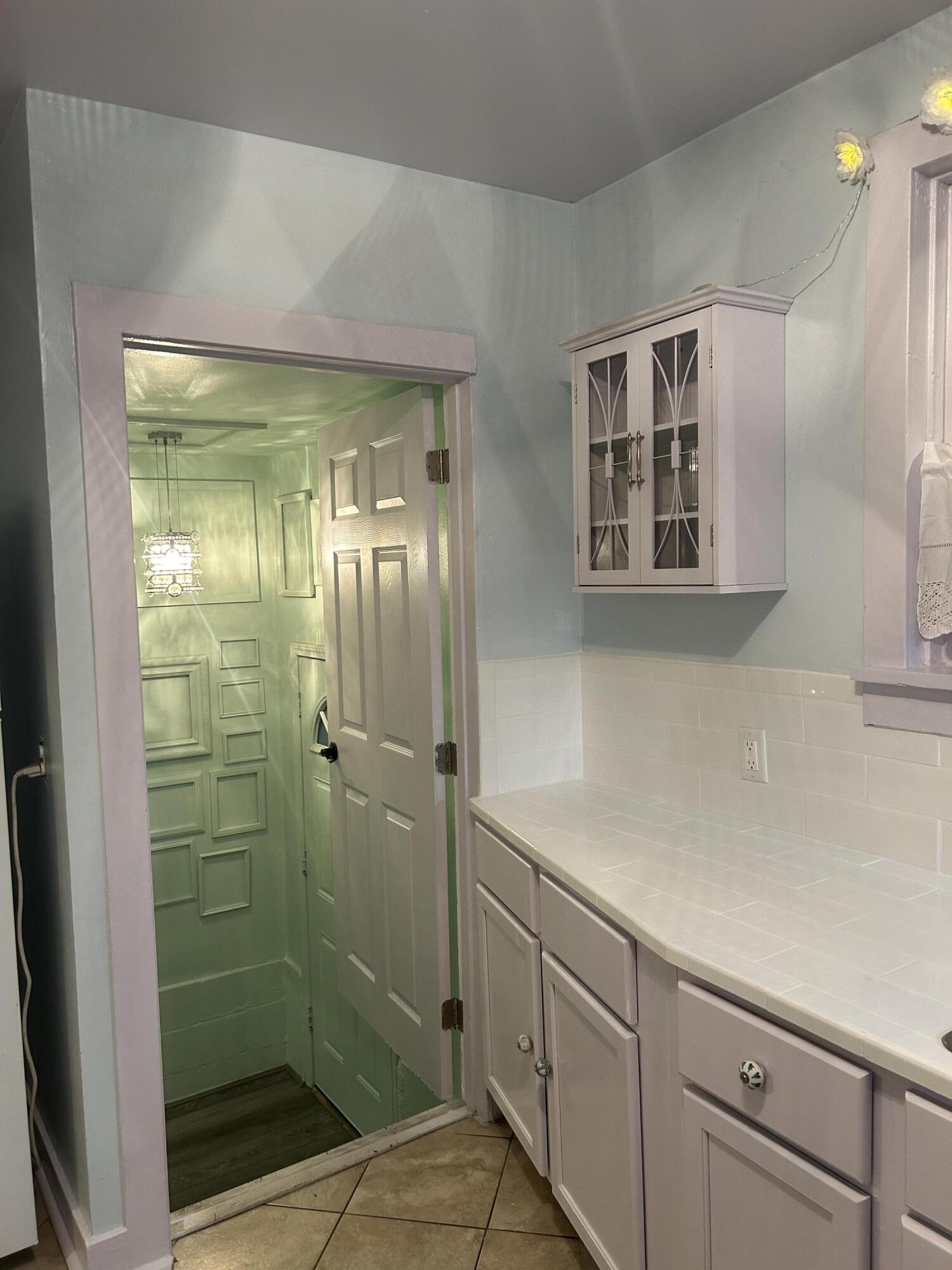 1038 Ridge Street Hammond, IN 46324 - Photo 17 of 31 1500x2000