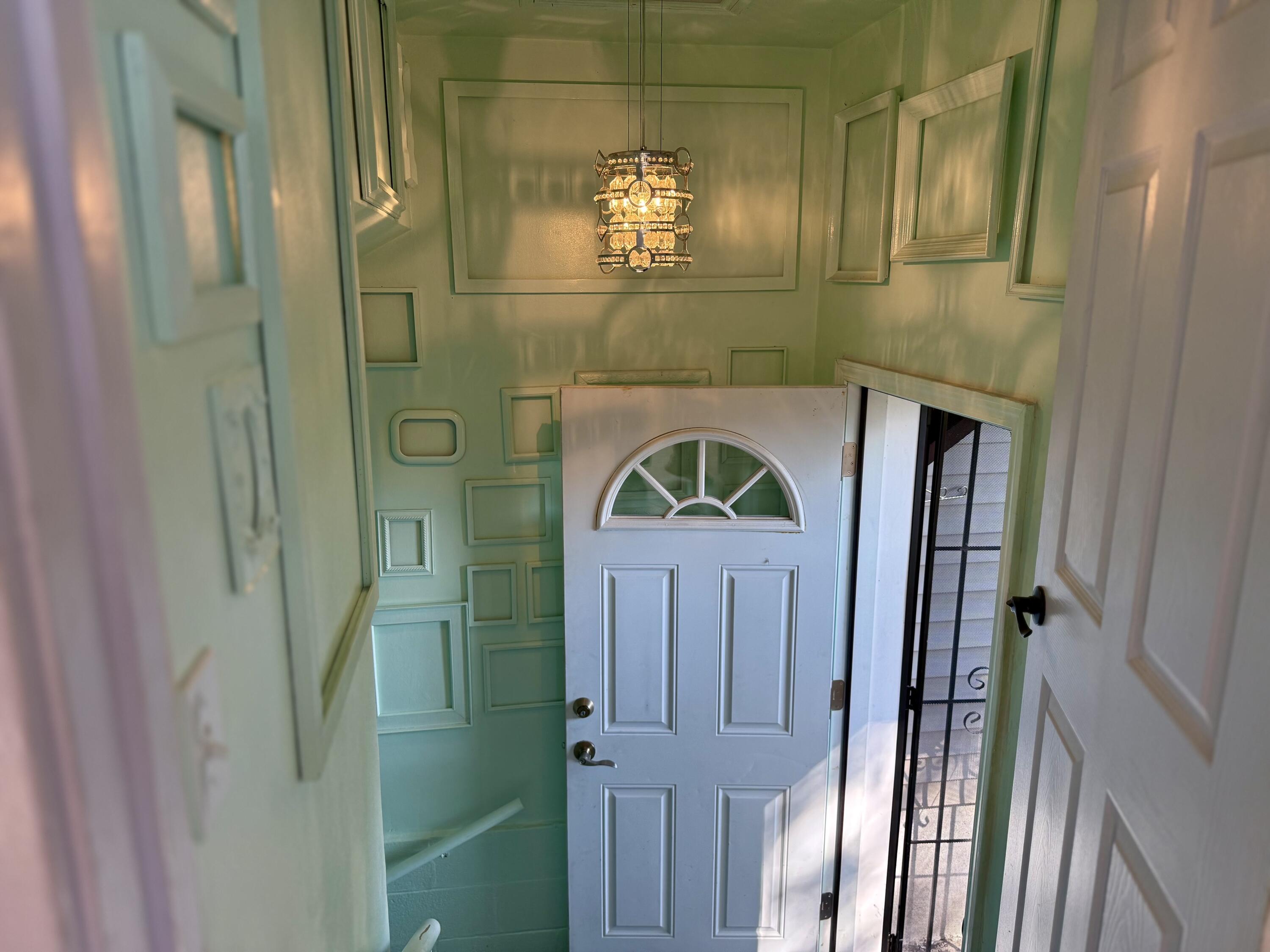 1038 Ridge Street Hammond, IN 46324 - Photo 21 of 31 3000x2250