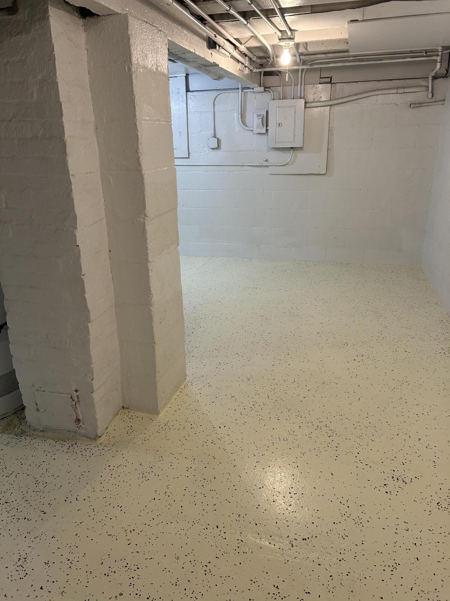 1038 Ridge Street Hammond, IN 46324 - Photo 27 of 31 a view of a small space