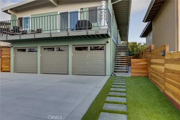 $3,250 | 211 Avenida Serra, Unit C, San Clemente, CA 92672