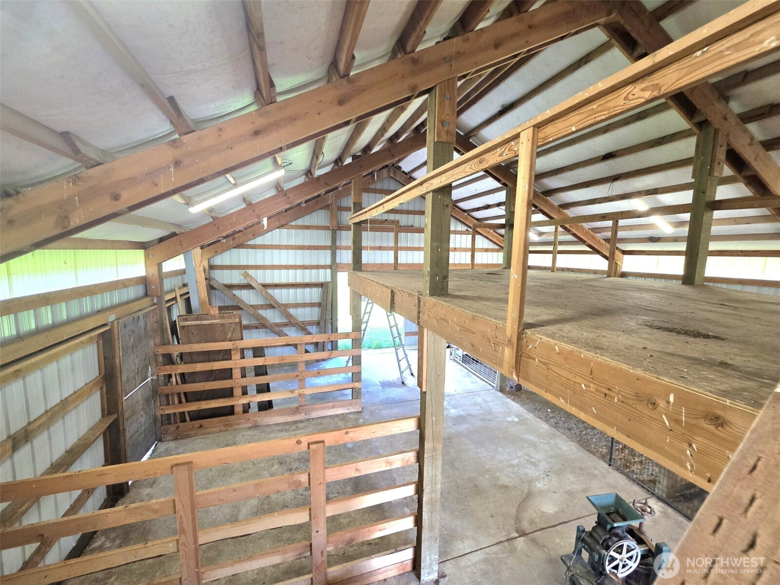11916 Fillman Road Southeast Rainier, WA 98576 - Photo 23 of 33