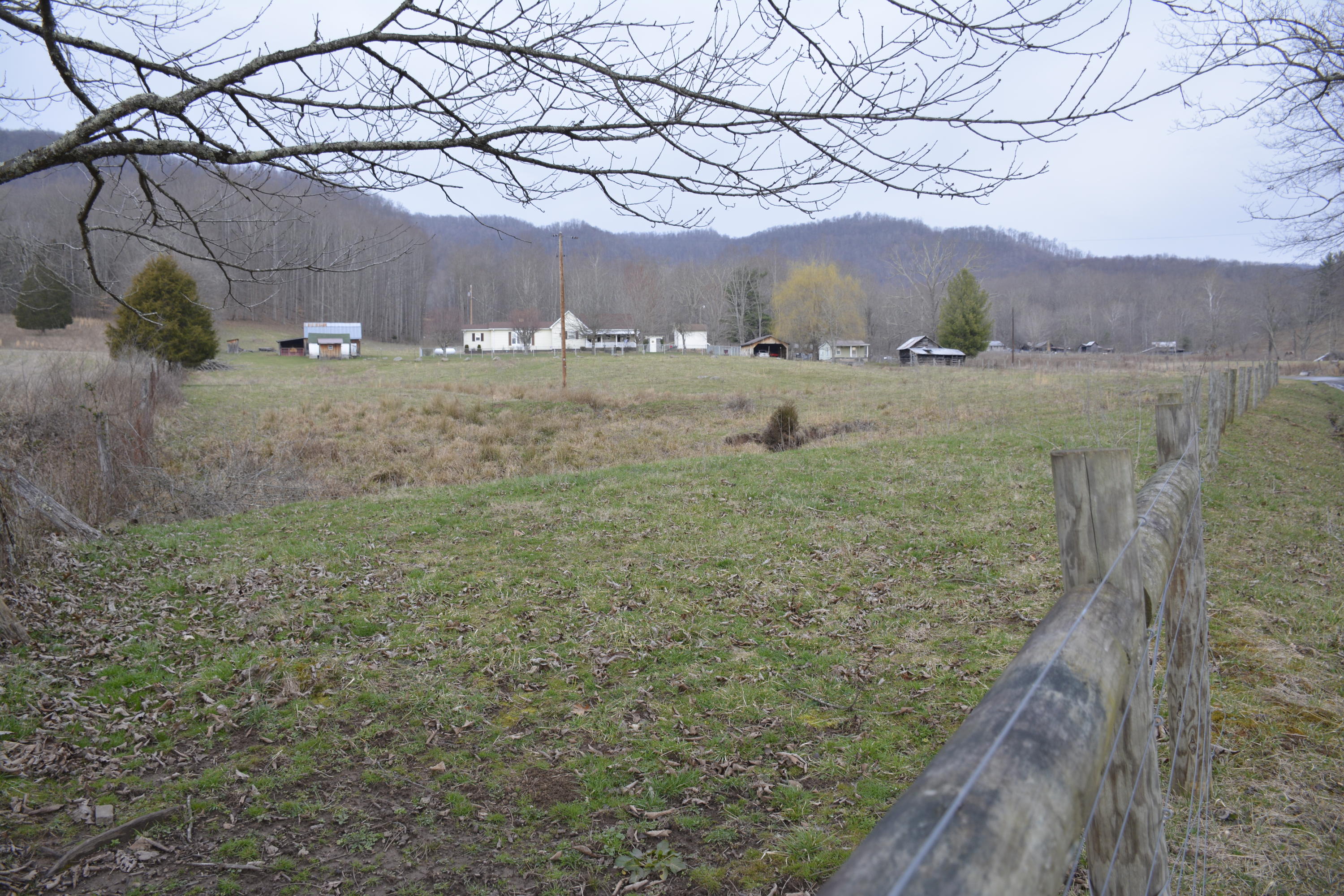 389 George Ballengee Road Alderson, WV 24910 - Photo 4 of 77 Gallery Image 4