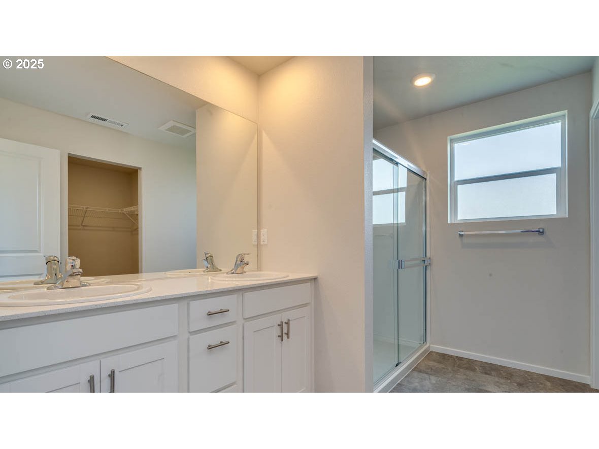 338 Reno Street Northeast Salem, OR 97301 - Photo 12 of 18 Gallery Image 12