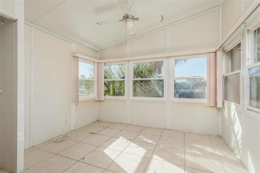 3954 Marine Parkway New Port Richey, FL 34652 - Photo 16 of 40