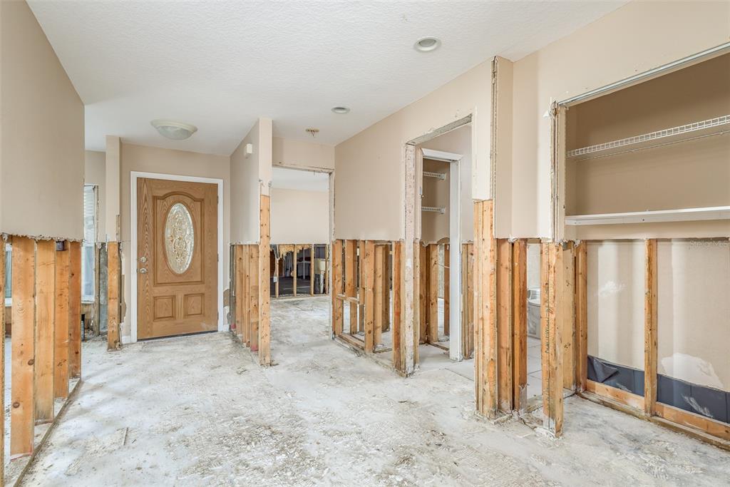 3954 Marine Parkway New Port Richey, FL 34652 - Photo 8 of 40