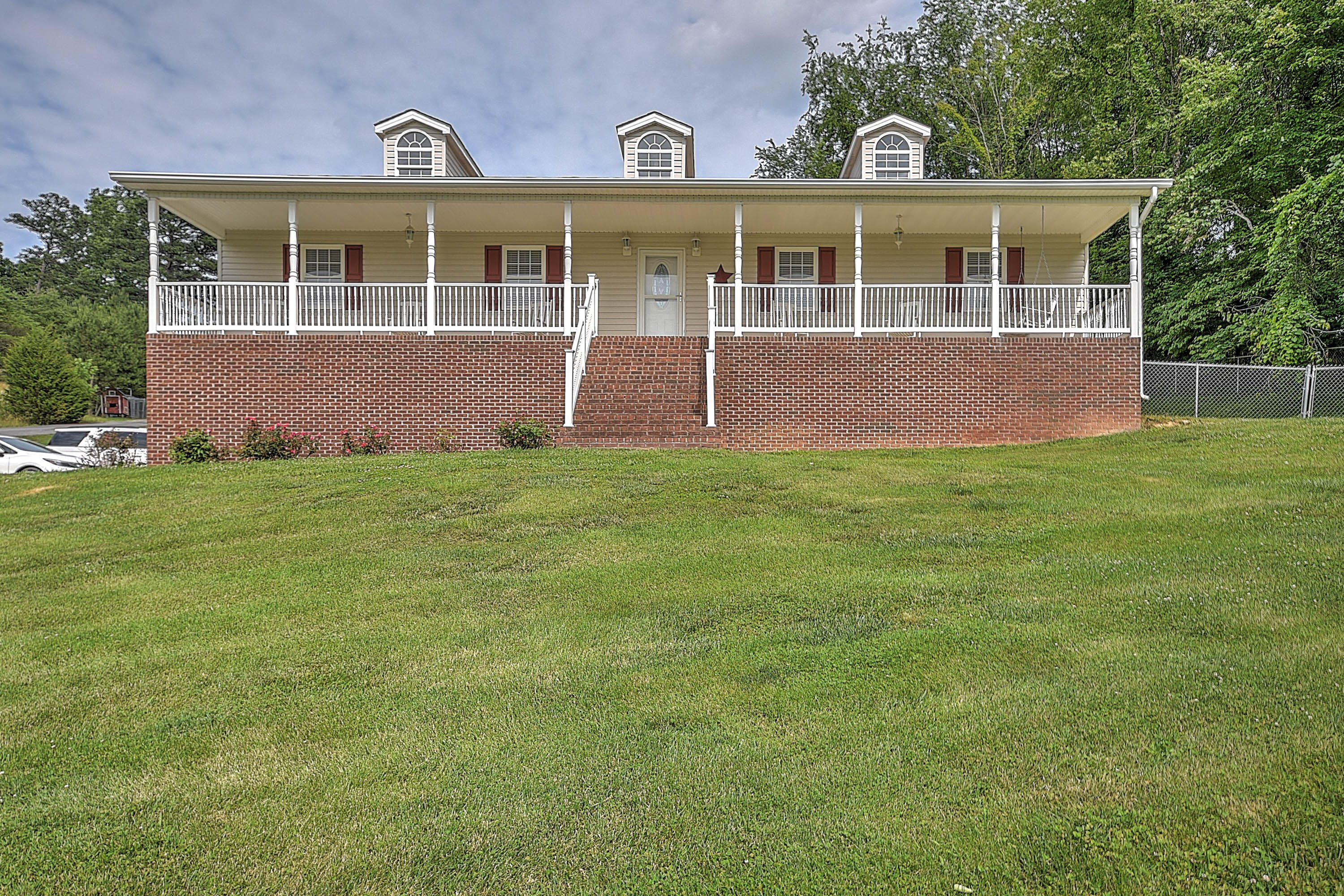353 Barr Road Blountville, TN 37617 - Photo 2 of 58 Barr