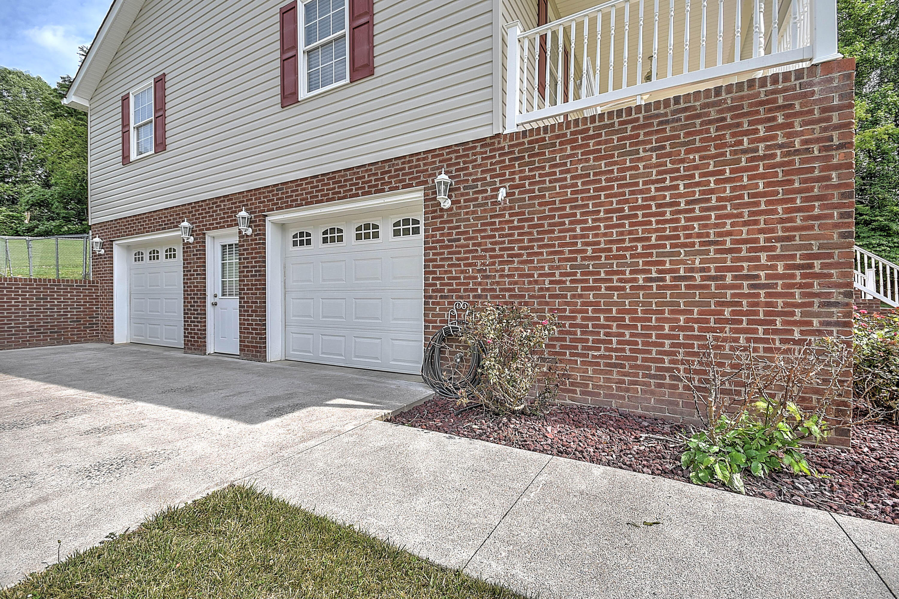 353 Barr Road Blountville, TN 37617 - Photo 4 of 58 Barr-56