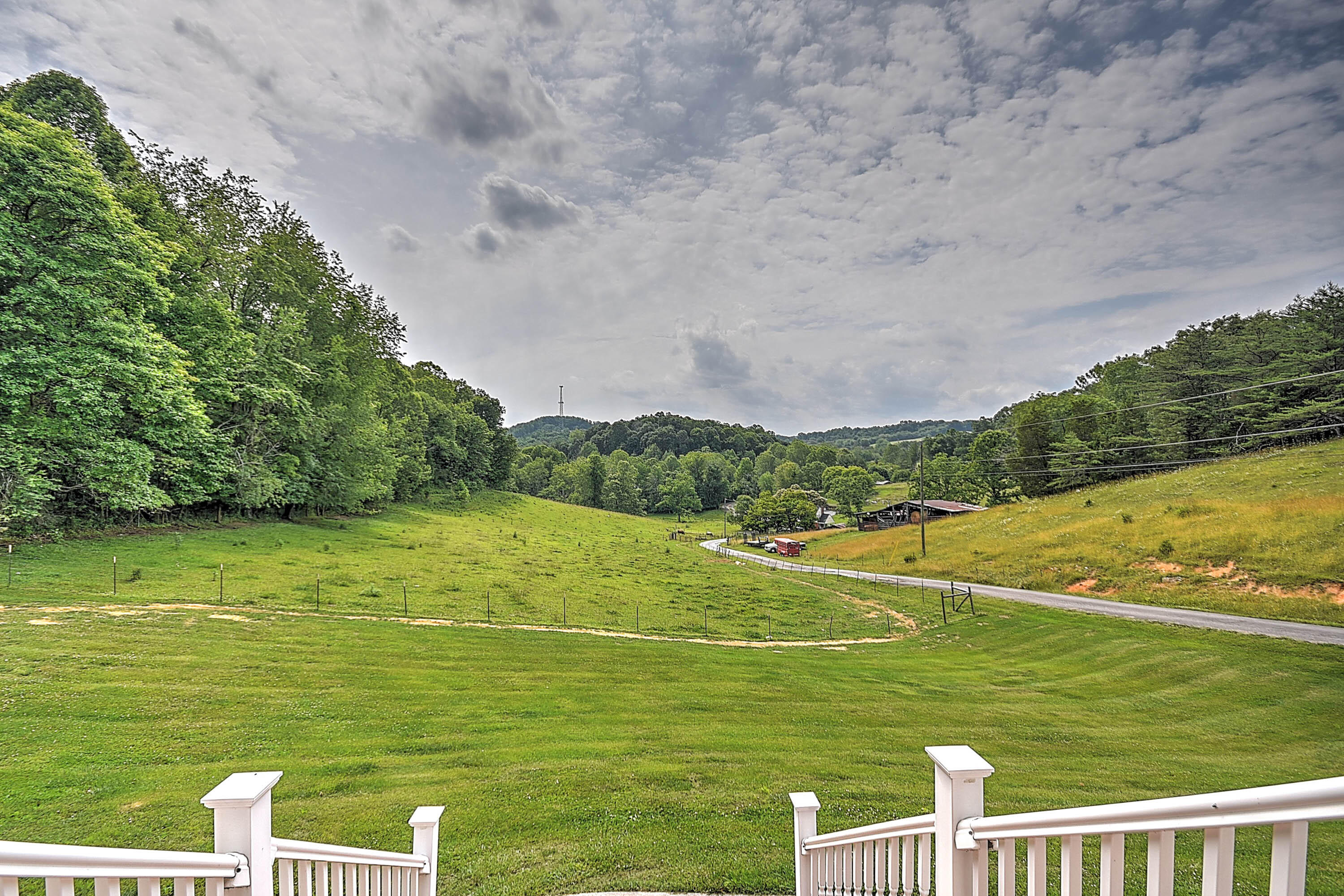 353 Barr Road Blountville, TN 37617 - Photo 6 of 58 Barr-5