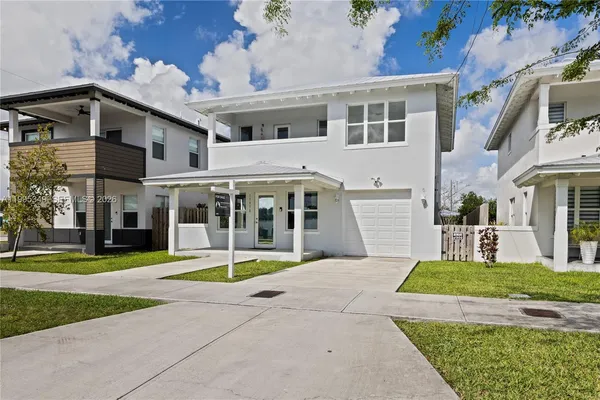 $640,000 | 17970 Southwest 105th Avenue, Miami, FL 33157