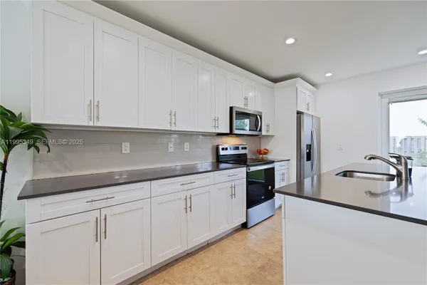 $640,000 | 17970 Southwest 105th Avenue, Miami, FL 33157