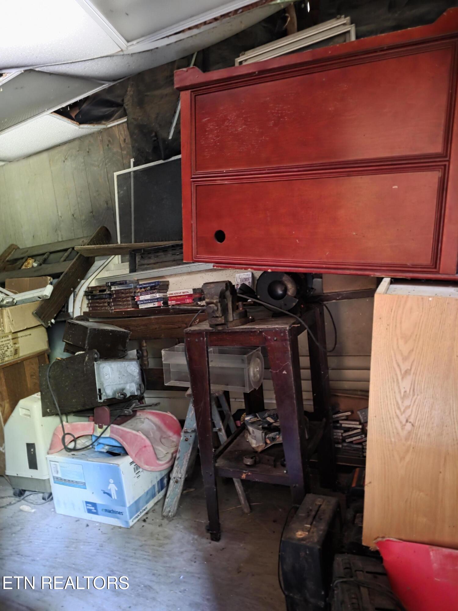 0 Buell Lane Speedwell, TN 37870 - Photo 16 of 26 20250716_113954