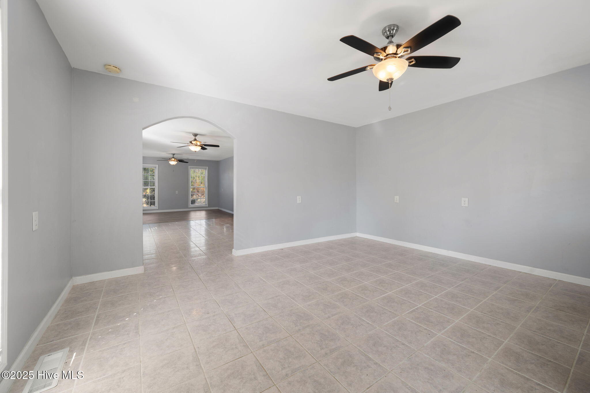 302 Thankful Road Rocky Point, NC 28457 - Photo 4 of 37 10-web-or-mls-office