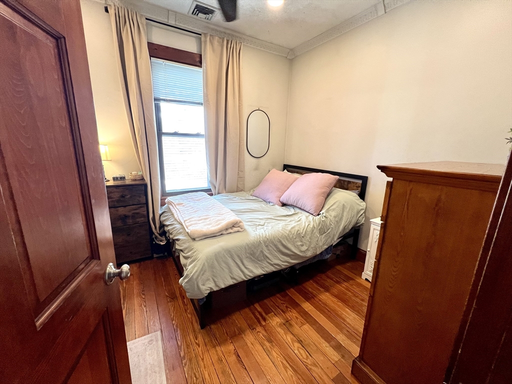 261 E Street, Unit 2 Boston, MA 02127 - Photo 7 of 16