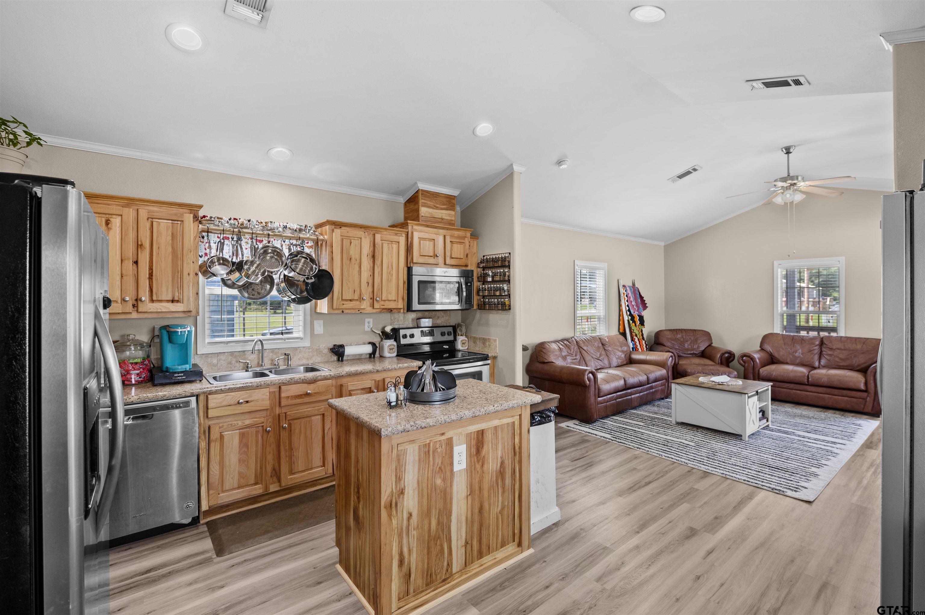 957 Comanche Quitman, TX 75783 - Photo 13 of 20