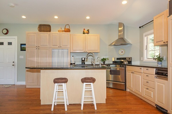 4 Oneida Road Acton, MA 01720 - Photo 2 of 16 Gallery Image 2