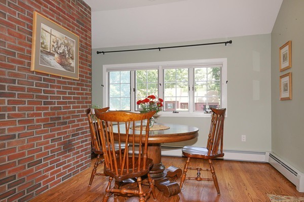 4 Oneida Road Acton, MA 01720 - Photo 4 of 16 Gallery Image 4