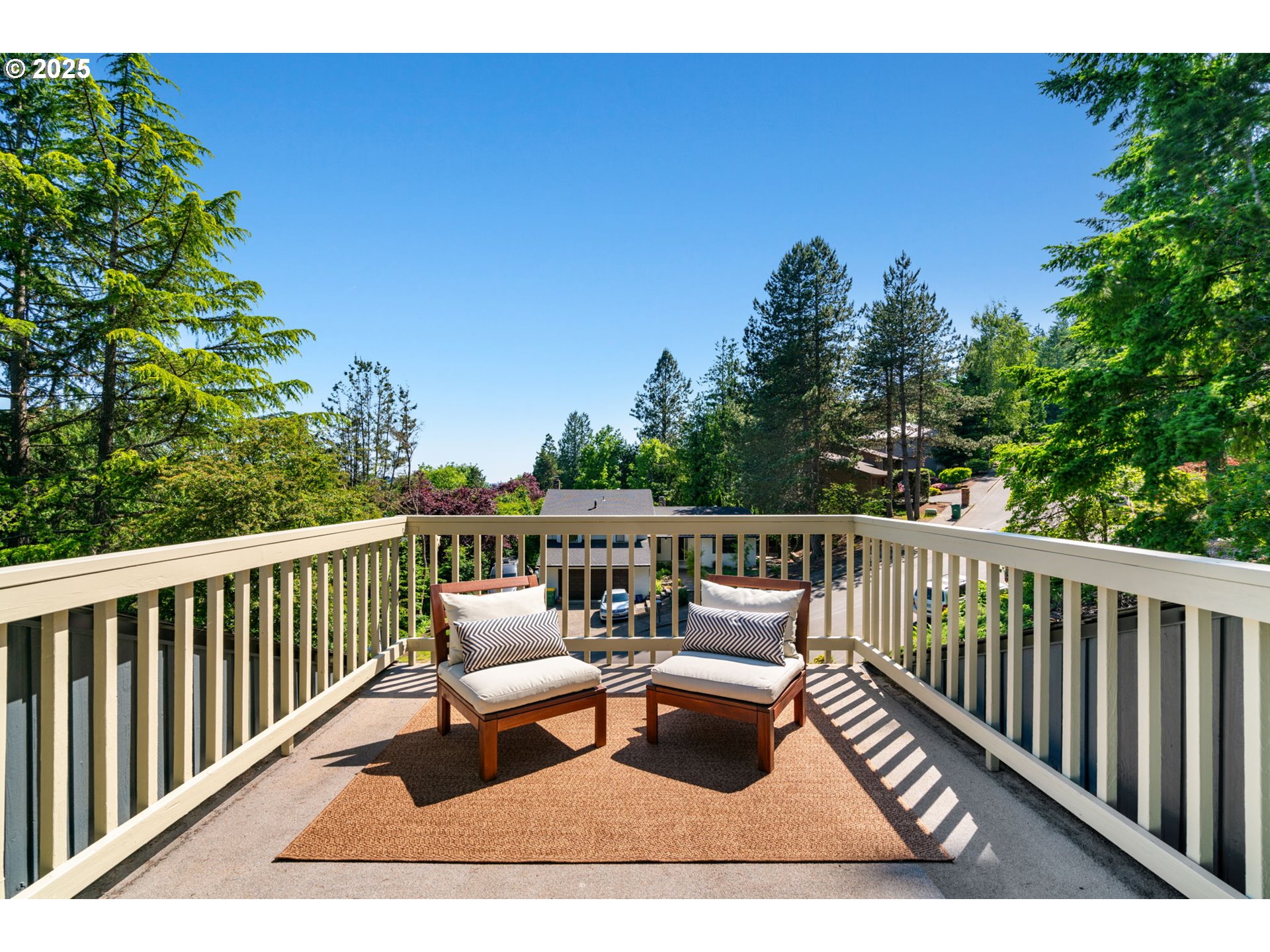 2845 Southwest Raleighview Drive Portland, OR 97225 - Photo 20 of 48 Gallery Image 20