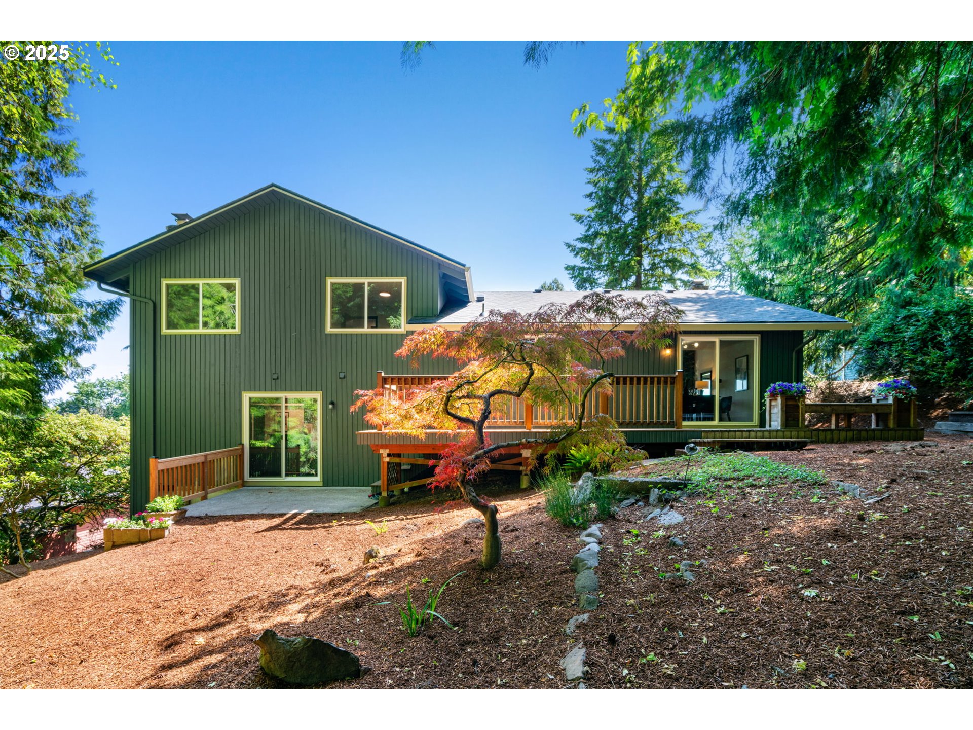 2845 Southwest Raleighview Drive Portland, OR 97225 - Photo 44 of 48 Gallery Image 44