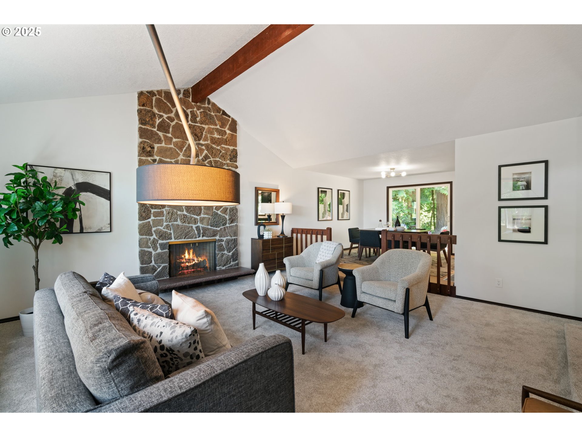 2845 Southwest Raleighview Drive Portland, OR 97225 - Photo 5 of 48 Gallery Image 5