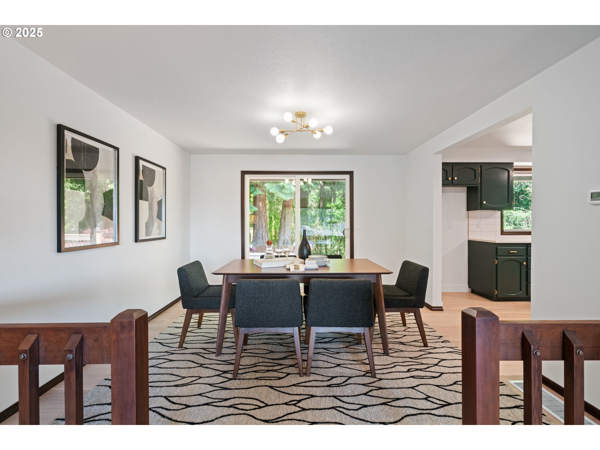 2845 Southwest Raleighview Drive Portland, OR 97225 - Photo 10 of 48 Gallery Image 10