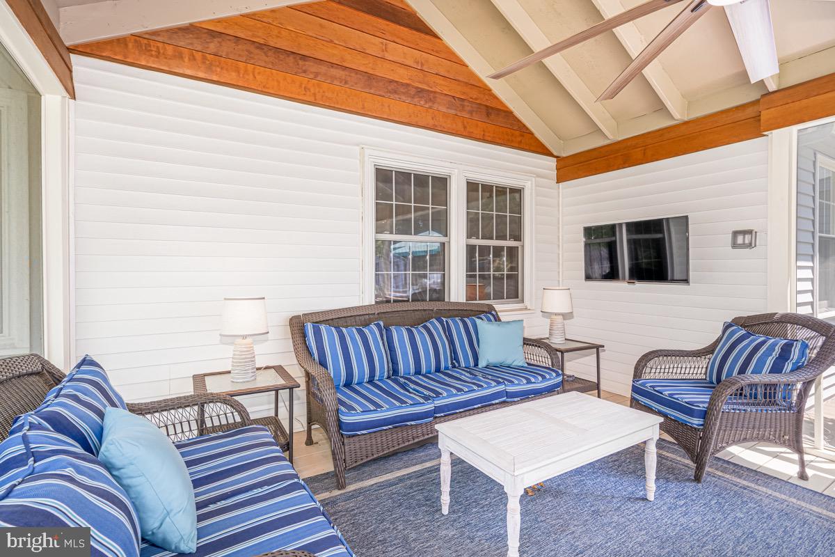 119 Farmington Road Cherry Hill, NJ 08034 - Photo 24 of 63 Screened in Porch